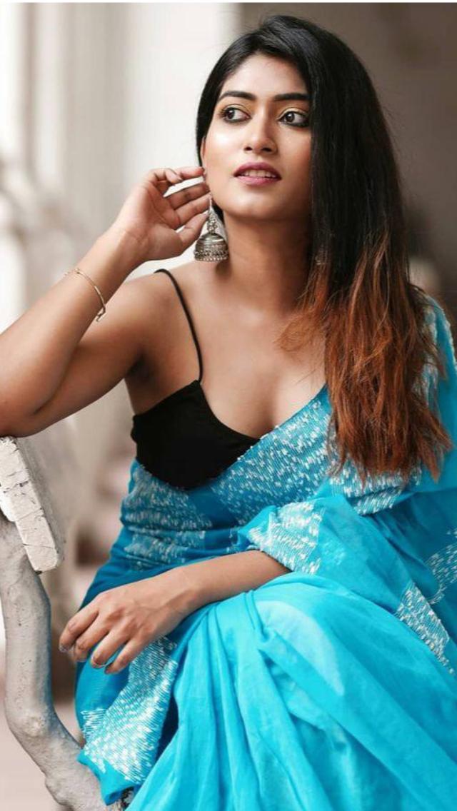 Sensuous Bollywood Models