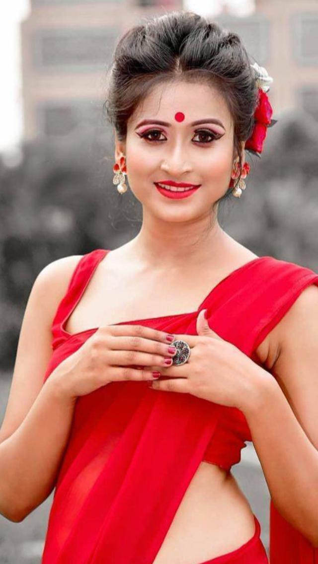 Sensuous Bollywood Models