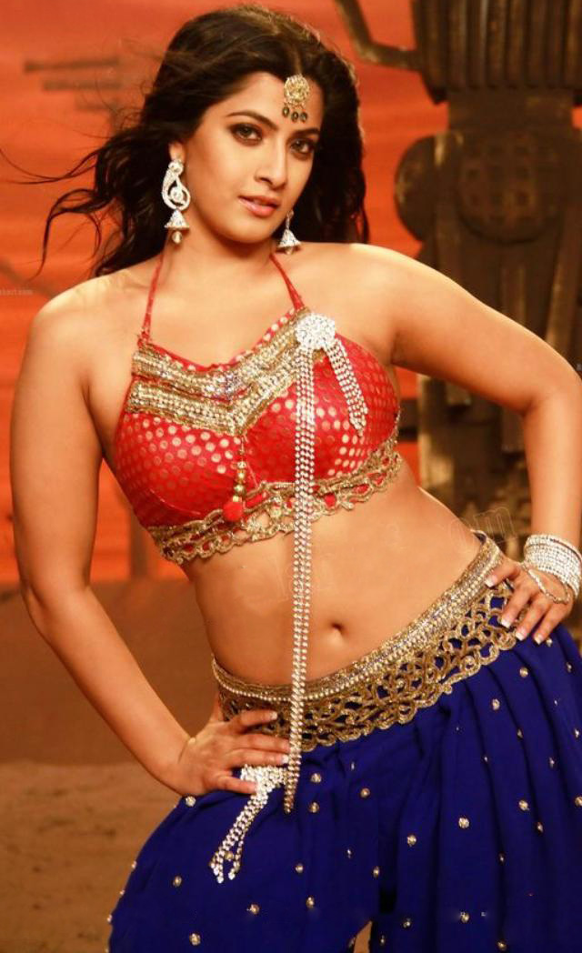 Spicy Bollywood Actresses