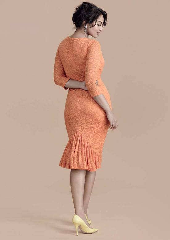 Sonakshi Sinha Blackless Photos Sonakshi Sinha Blackless Photos