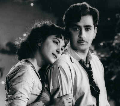 Raj Kapoor And Nargis