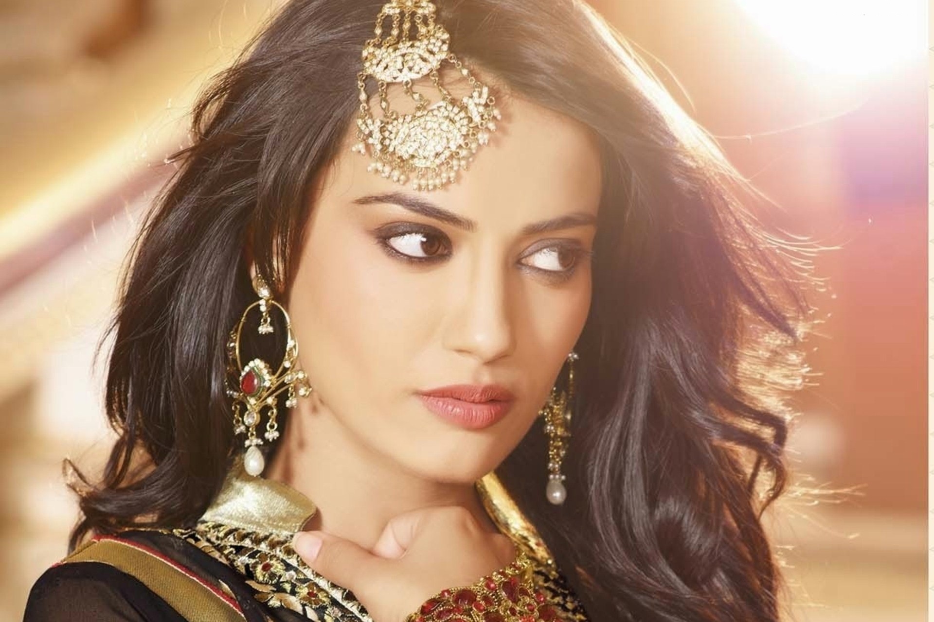 Top 10 Hot Beautiful Indian TV Actresses